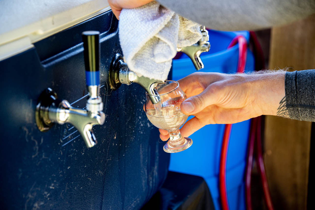 Pour The Core 2019-6767 - Photo by Karl Mischler, Jr